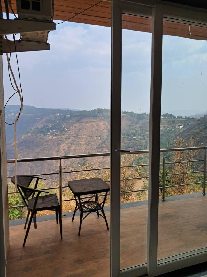 Hillview Rooms By 29 Bungalow Panchgani Extérieur photo