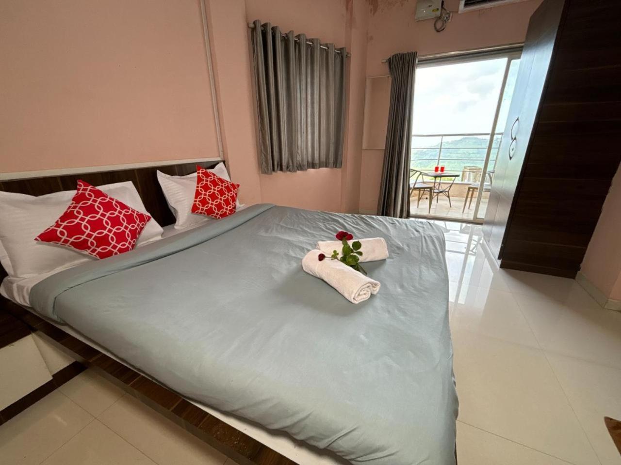Hillview Rooms By 29 Bungalow Panchgani Extérieur photo